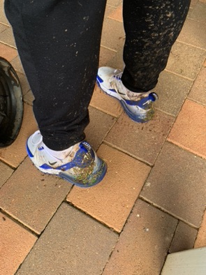 Canowindra GC -  Harry's old shoes, dry on the inside we believe