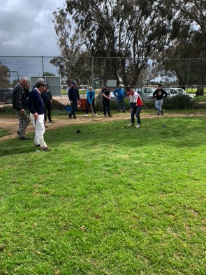 Canowindra GC -  chipping contest